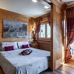 Cervinia Mountain Bliss - Front Of Lift * 브루일서비니아